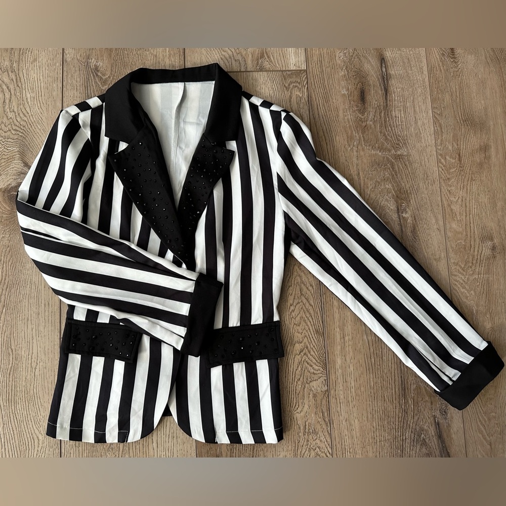 Women’s Beetlejuice Blazer